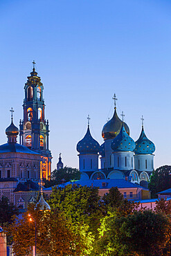 Evening, Overview, The Holy Trinity St. Sergius Lavra, UNESCO Site, Sergiev Posad, Golden Ring, Moscow Oblast, Russia, Europe