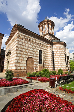 Church of St. Anthony, reconstructed in 1673, Old Town, Bucharest, Romania, Europe