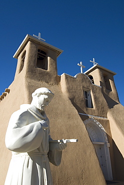 Statue of St. Francis of Assisi, Old Mission of St. Francis de Assisi, built about 1710, Ranchos de Taos, New Mexico, United States of America, North America