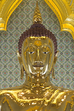 Golden Buddha statue, Wat Tramit (Temple of the Golden Buddha), Bangkok, Thailand, Southeast Asia, Asia