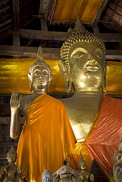 Buddha statues, Wat Visoun, Luang Prabang, Laos, Indochina, Southeast Asia, Asia