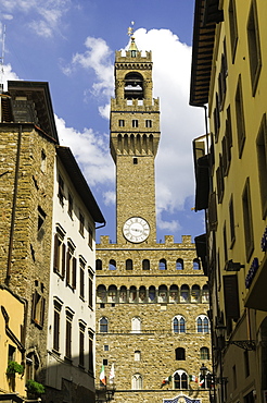 View towards the Tower of the Palazzo Vecchio, Florence, UNESCO World Heritage Site, Tuscany, Italy, Europe