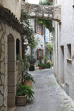 St. Paul de Vence, medieval village, Alpes Maritimes, Cote d'Azur, Provence, France, Europe