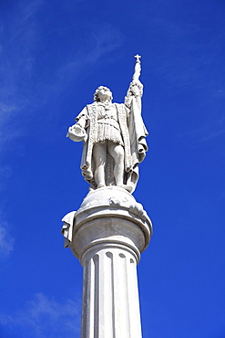 Christopher Columbus Statue, Plaza Colon, Old San Juan, San Juan, Puerto Rico, West Indies, Caribbean, United States of America, Central America