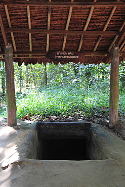 Bunker, Cu Chi Tunnels, Ho Chi Minh City (Saigon), Vietnam, Indochina, Southeast Asia, Asia