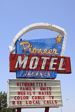 Motel, Retro Sign, Route 66, Central Avenue, Albuquerque, New Mexico, United States of America, North America