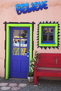 Shop, Madrid, former mining town in the Ortiz Mountains, Turquoise Trail, New Mexico, United States of America, North America