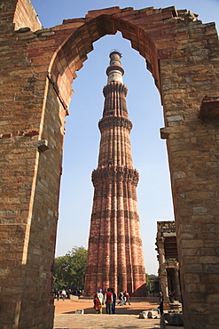 Qutab Minar Tower, UNESCO World Heritage Site, New Delhi, India, Asia