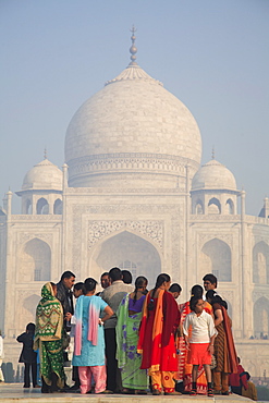 The Taj Mahal, UNESCO World Heritage Site, Agra, Uttar Pradesh, India, Asia