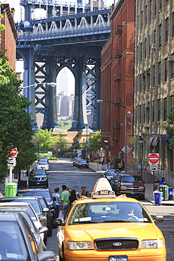 Manhattan Bridge and Empire State Building in the distance, DUMBO, Brooklyn, New York City, New York, United States of America, North America