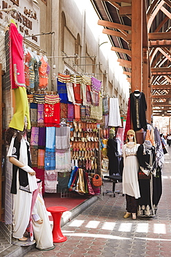 Textile souk, Bur Dubai, Dubai, United Arab Emirates, Middle East