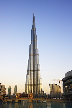 Burj Khalifa, formerly the Burj Dubai (Dubai Tower), the tallest tower in the world at 818m, Downtown Burj Dubai, Dubai, United Arab Emirates, Middle East