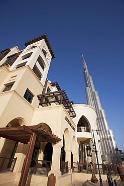 Souk Al Bahar and Burj Khalifa, formerly the Burj Dubai, Downtown, Dubai, United Arab Emirates, Middle East