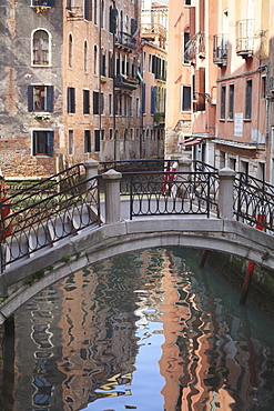 A quiet canal, Venice, UNESCO World Heritage Site, Veneto, Italy, Europe