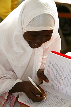 Schoolgirl, Popenguine, Thies, Senegal, West Africa, Africa