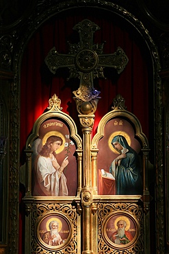 Iconostasis in Aghios Andreas monastery church on Mount Athos, Greece, Europe