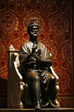 Statue of St. Peter in St. Peter's Basilica, Vatican, Rome, Lazio, Italy, Europe