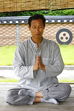 Zen meditation, Seoul, South Korea, Asia