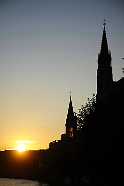 Lourdes Basilica, Lourdes, Hautes Pyrenees, France, Europe