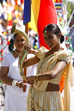 Sri Lankan Buddhists celebrating Wesak festival, Vincennes, Val de Marne, France, Europe