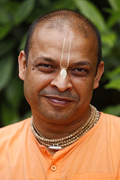 Devotee, Bhaktivedanta Manor, Watford, Hertfordshire, England, United Kingdom, Europe