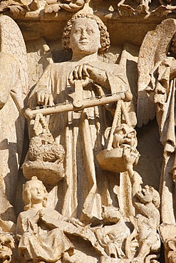 St. Michael and the weighing of souls, Last Judgment tympanum, Central Gate, Amiens Cathedral, UNESCO World Heritage Site, Amiens, Somme, France, Europe