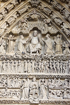 Last Judgment tympanum, Central Gate, Amiens Cathedral, UNESCO World Heritage Site, Amiens, Somme, France, Europe