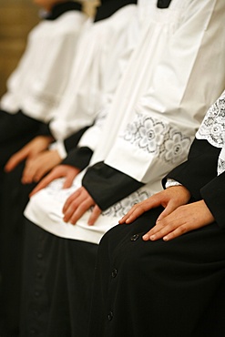 Traditionalist Mass in Notre-Dame du Carmel chapel, Fontainebleau, Seine-et-Marne, France, Europe