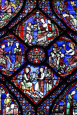 Stained glass, Notre-Dame de Chartres Cathedral, UNESCO World Heritage Site, Chartres, Eure-et-Loir, France, Europe