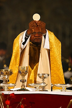 Eucharist celebration in Amiens Cathedral, Somme, France, Europe