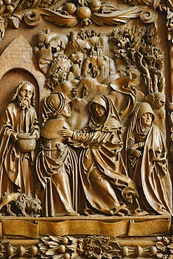 Detail of the Visitation of the Blessed Virgin Mary on the carved altar, dating from 1509, Mauer bei Melk church, Lower Austria, Austria, Europe