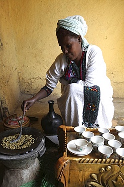 Ethiopian coffee ceremony, Lalibela, Wollo, Ethiopia, Africa