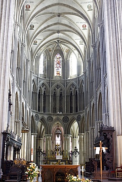 Notre Dame de Bayeux cathedral chancel, Bayeux, Normandy, France, Europe