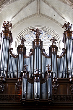 Master organ by Cavaille-Coll, Sainte-Croix (Holy Cross) cathedral, Orleans, Loiret, France, Europe