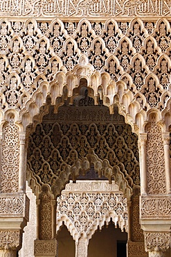 Palacio de los Leones, Nasrid Palaces, Alhambra, UNESCO World Heritage Site, Granada, Andalucia, Spain, Europe