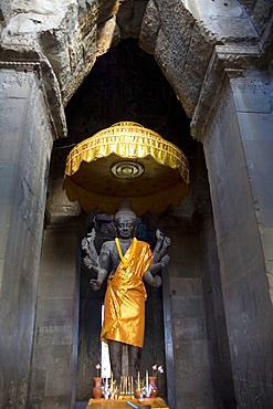 Vishnu statue at Angkor Wat, UNESCO World Heritage Site, Angkor, Siem Reap, Cambodia, Indochina, Southeast Asia, Asia