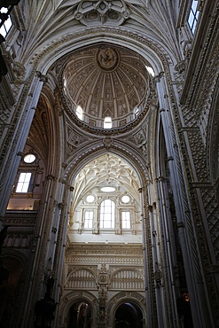 Center of the Mosque (Mezquita) and Cathedral of Cordoba, UNESCO World Heritage Site, Cordoba, Andalucia, Spain, Europe