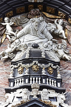 Apse sculpture, Saint Nicholas's Cathedral, Ghent, East Flanders, Belgium, Europe