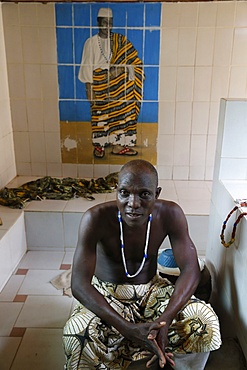 Voodoo priest Emile Vignikin in Tron Pitourika temple in Ouidah, Benin, West Africa, Africa