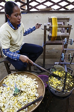 Les Artisans d'Angkor silk workshop, Cambodia, Indochina, Southeast Asia, Asia