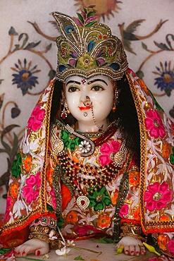 Hindu temple murthi (statue) depicting Radha, Uttar Pradesh, India, Asia