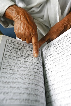 Koran reading, Bhaktapur, Nepal, Asia