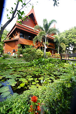 A classical teak wood house on the klongs of Bangkok, Thailand, Southeast Asia, Asia