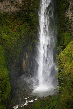 The Sipisopiso Waterfalls, close to Lake Toba, Sumatra, Indonesia, Southeast Asia, Asia