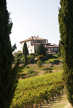 The entrance of the Relais Todini, close to Todi, Umbria, Italy, Europe