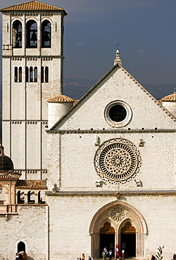 The San Francesco Basilica, UNESCO World Heritage Site, Assisi, Umbria, Italy, Europe