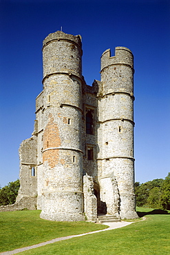 The gatehouse, Donnington Castle, Berkshire, England, United Kingdom, Europe