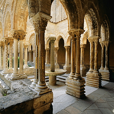 Cathedral Cloisters, Monreale, Sicily, Italy, Europe