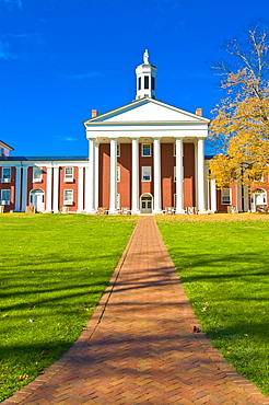 Colonial building, part of the Military College in Lexington, Virginia, United States of America, North America