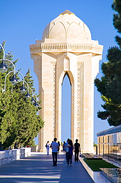 Sahidler Xiyabani, Memorial for the Bakuvian victims of the Red Army, Baku, Azerbaijan, Central Asia, Asia